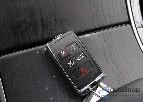 2024 Land Rover Range Rover Velar P250 S from USA, damaged, VIN SALYJ2EX1RA373968